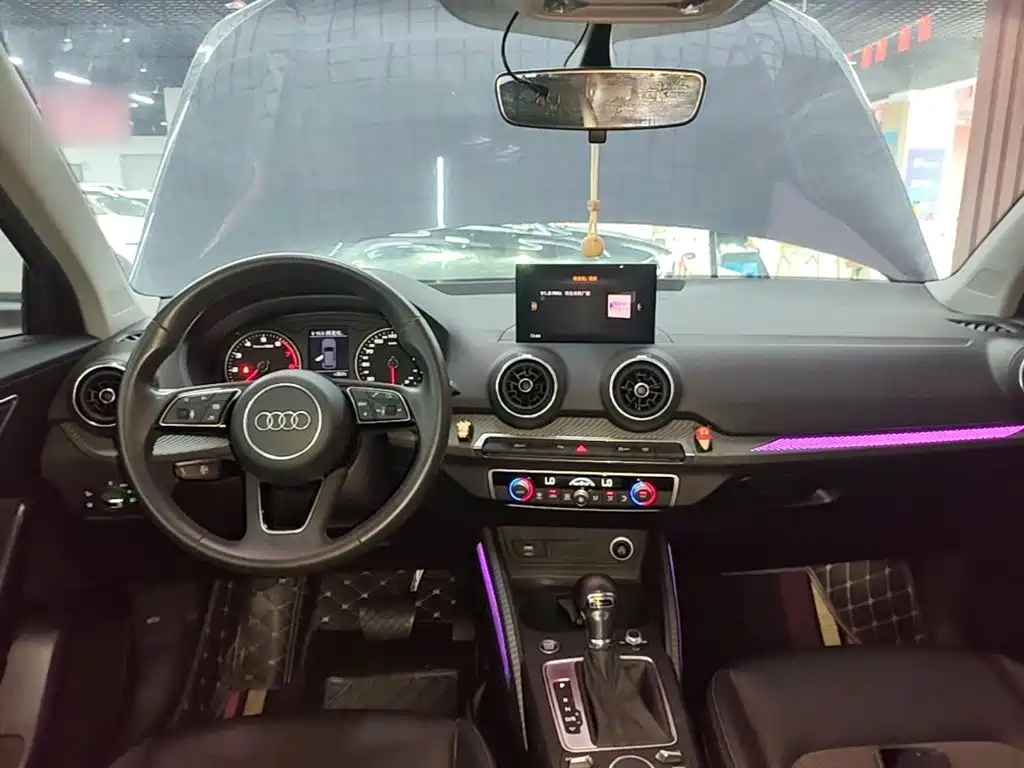 Audi Q2L — миниатюра 10