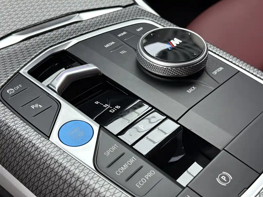 BMW i3 — миниатюра 9