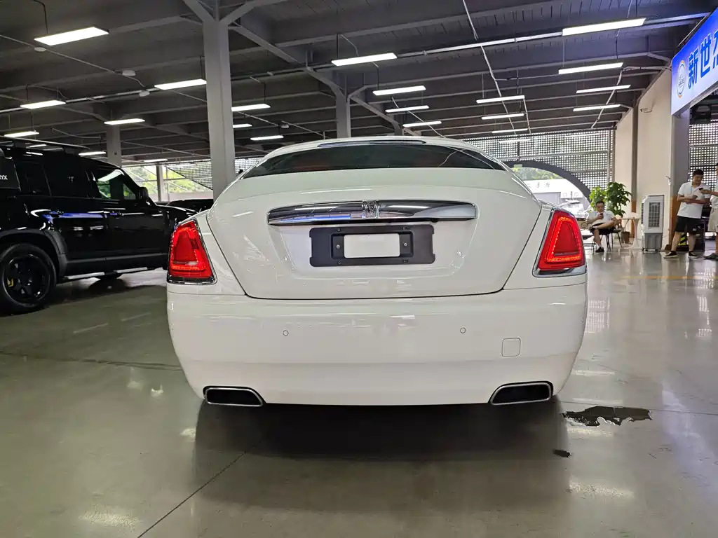 Rolls-Royce Wraith — миниатюра 17