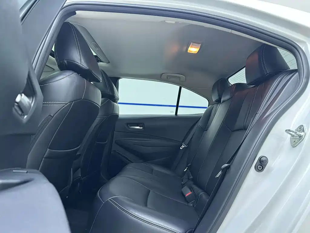 Toyota Corolla — миниатюра 9