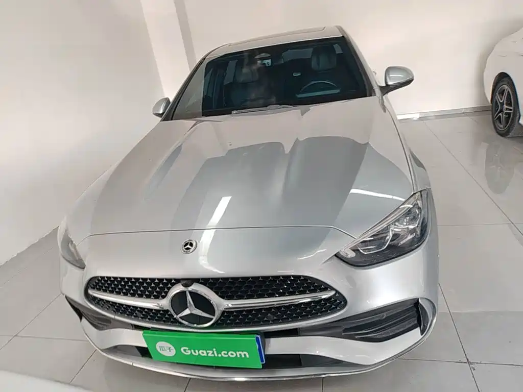 Mercedes-Benz C-Class — миниатюра 3