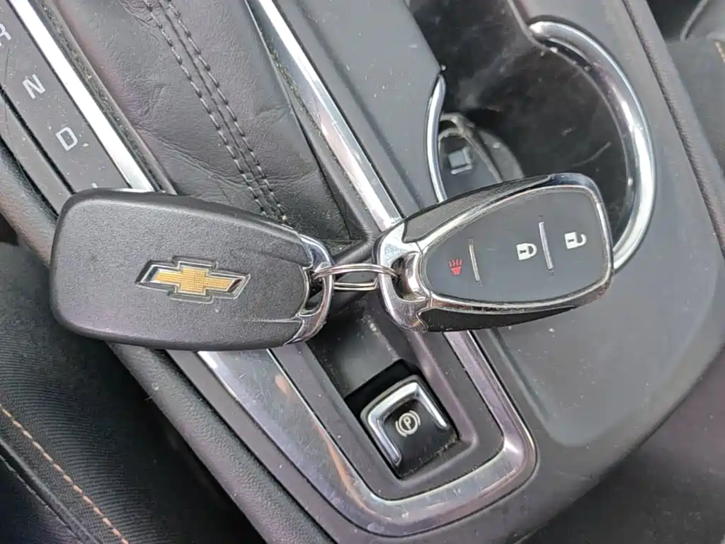 Chevrolet Equinox — миниатюра 13