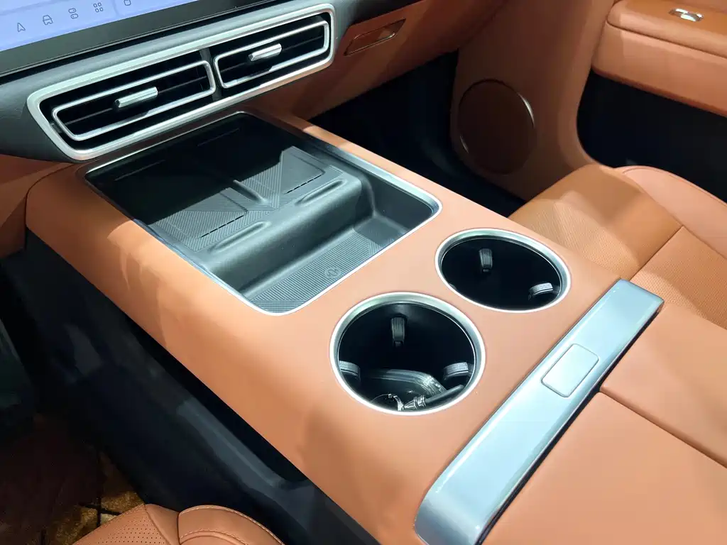 Li Auto Li L7 — миниатюра 18