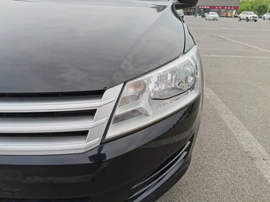 Volkswagen Santana — миниатюра 24