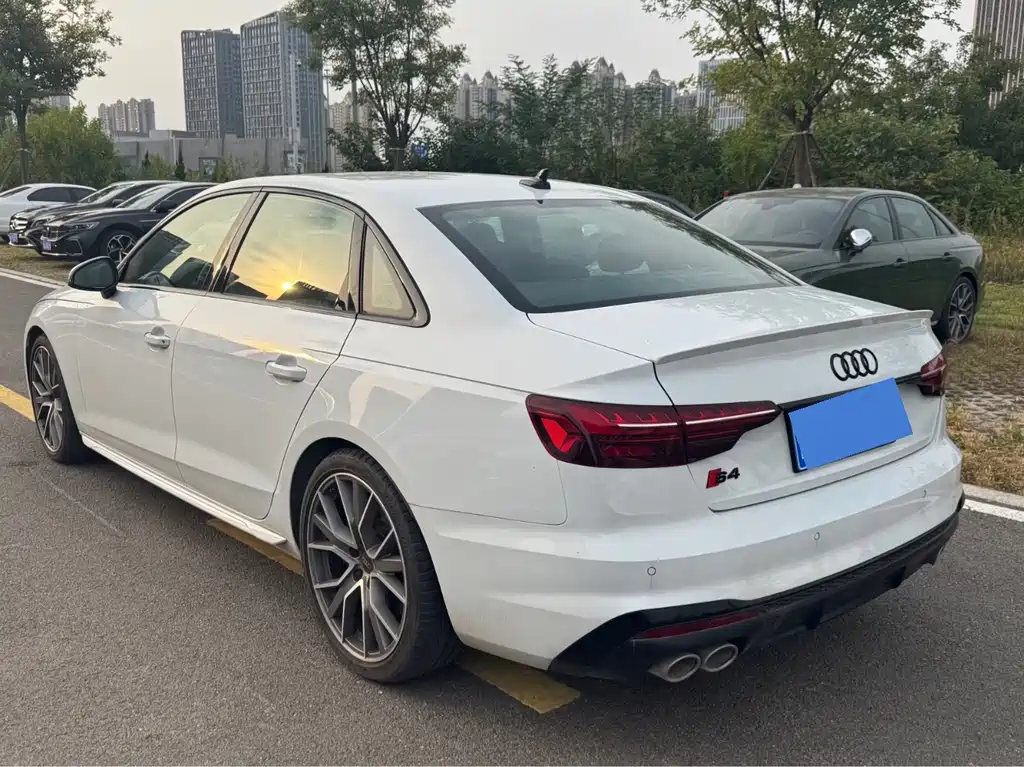 Audi S4 — миниатюра 7