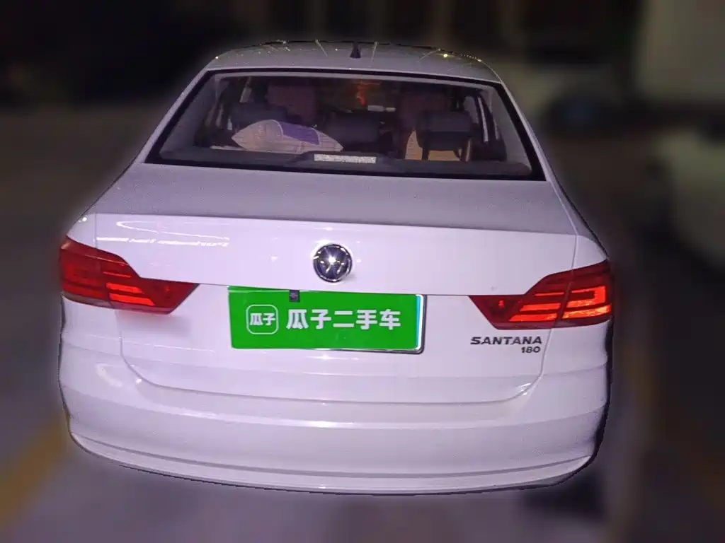 Volkswagen Santana — миниатюра 3