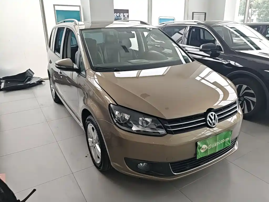 Volkswagen Touran — миниатюра 4