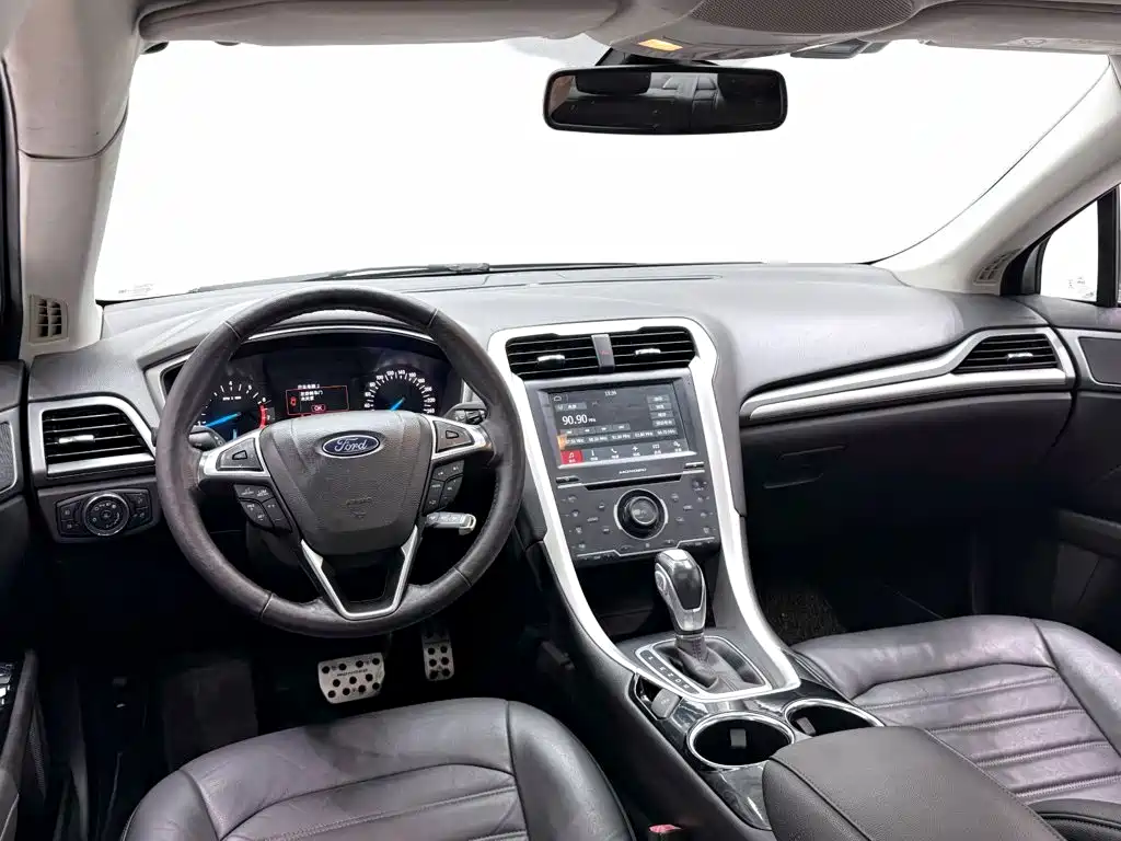 Ford Mondeo — миниатюра 15