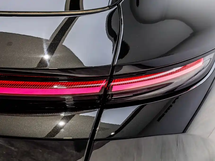 NIO ET5T — миниатюра 24