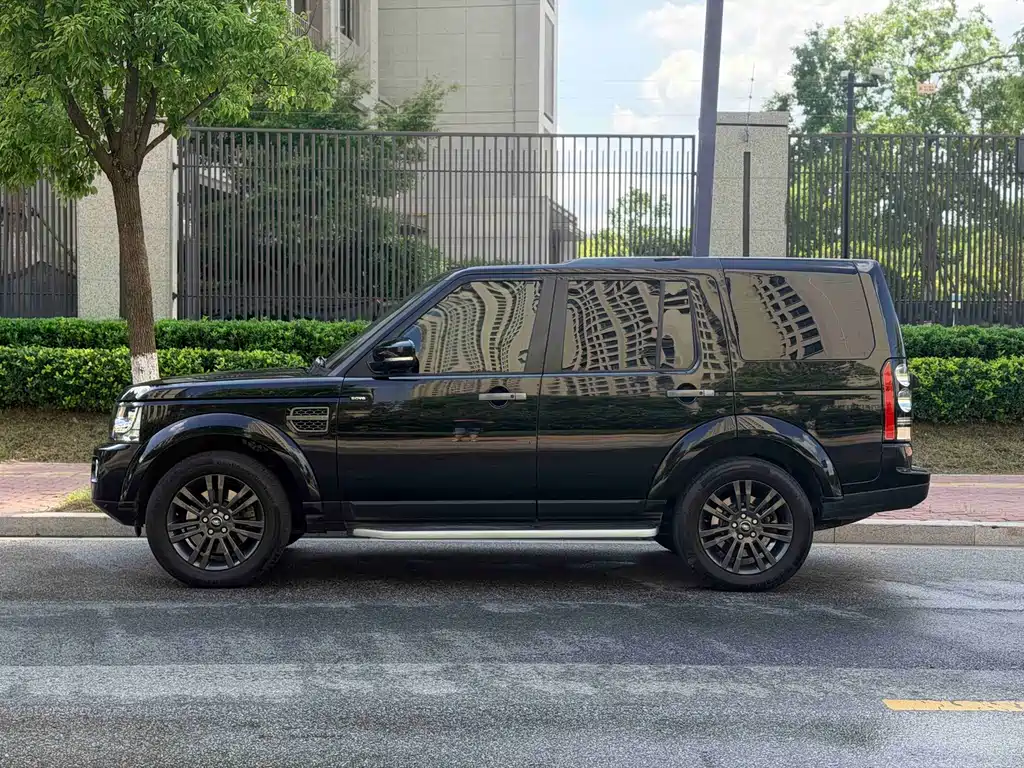 Land Rover Discovery — миниатюра 13