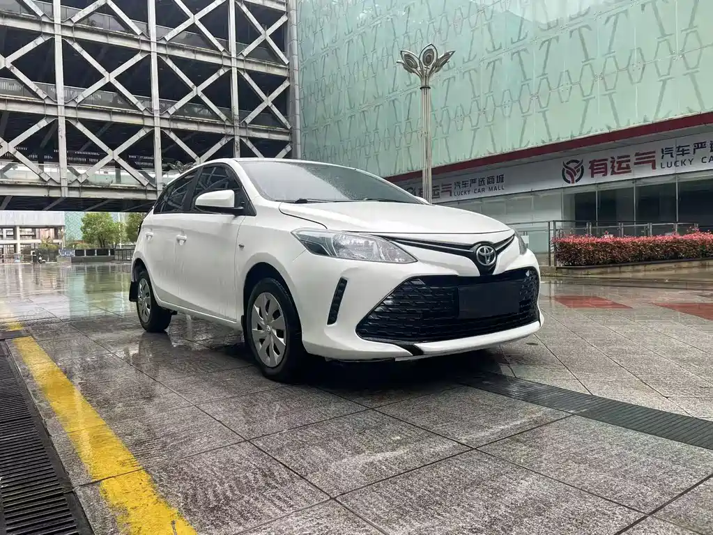 Toyota Vios FS 2020