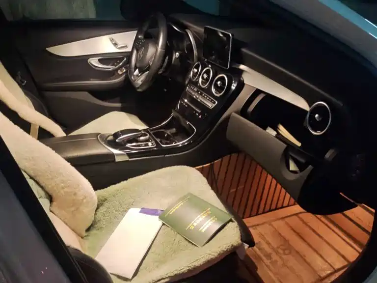 Mercedes-Benz C-Class — миниатюра 4