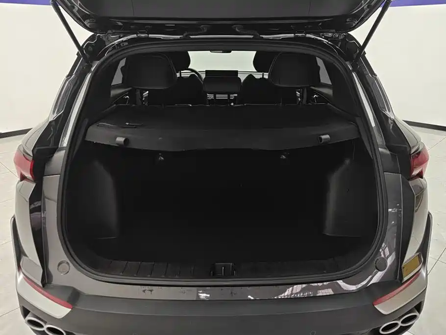 Geely Binyue — миниатюра 4