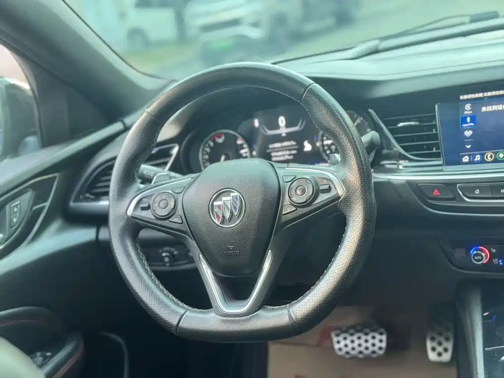 Buick Regal 2020 GS 28T Luxury