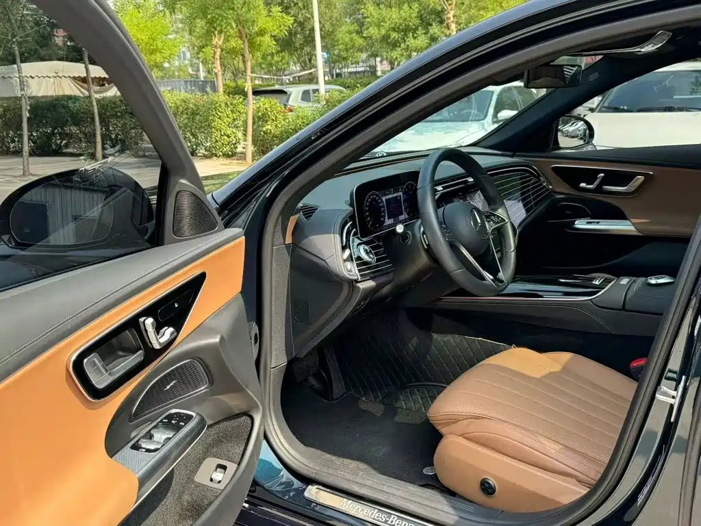Mercedes-Benz E-Class E 2024 E 260 L
