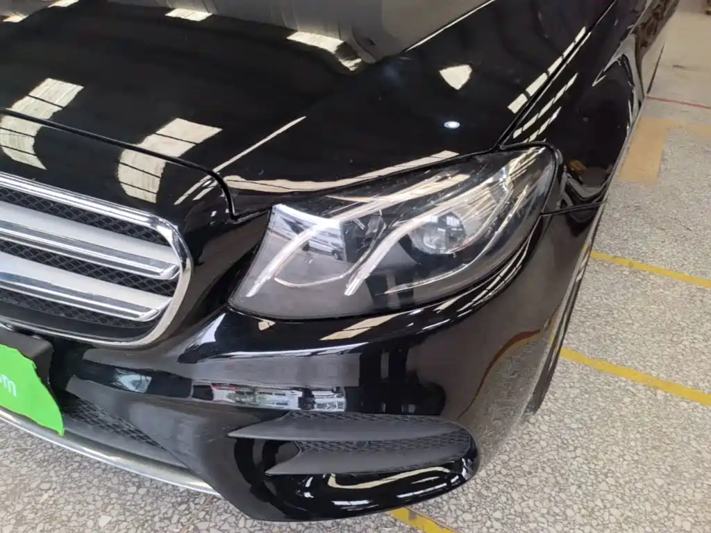Mercedes-Benz E-Class — миниатюра 24