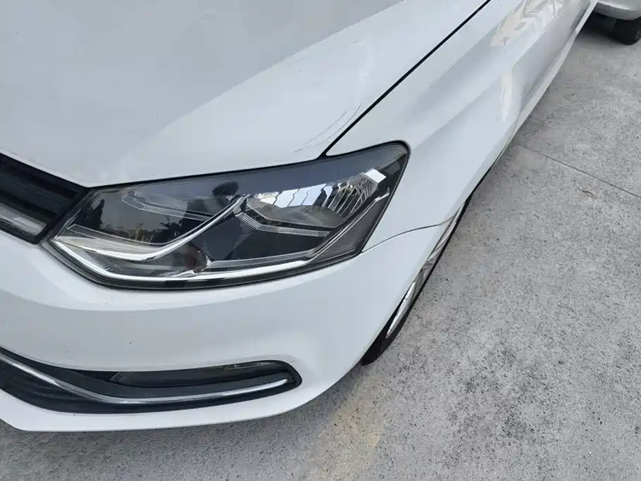 Volkswagen Polo — миниатюра 5