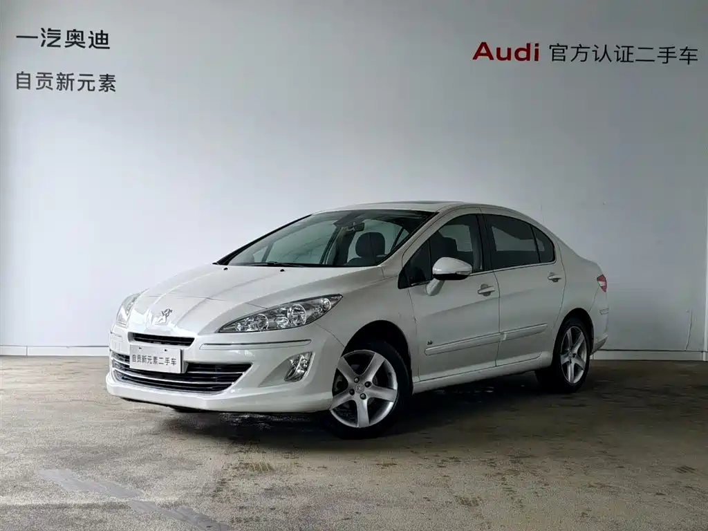 Peugeot 408 2013 2.0L AT Luxury