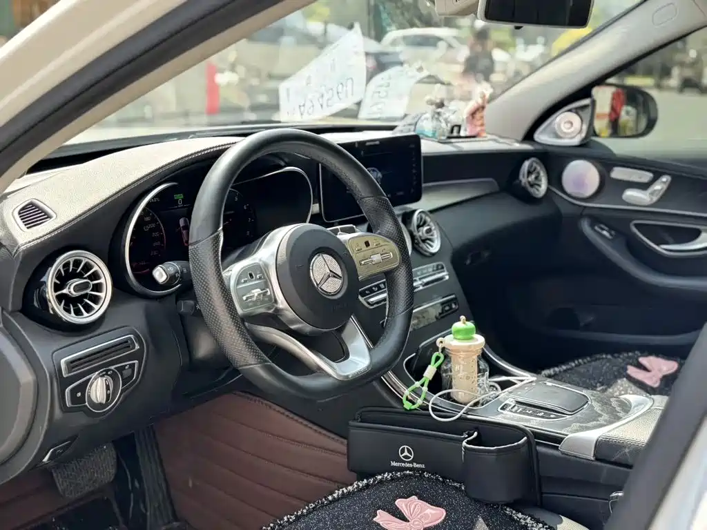 Mercedes-Benz C-Class — миниатюра 4