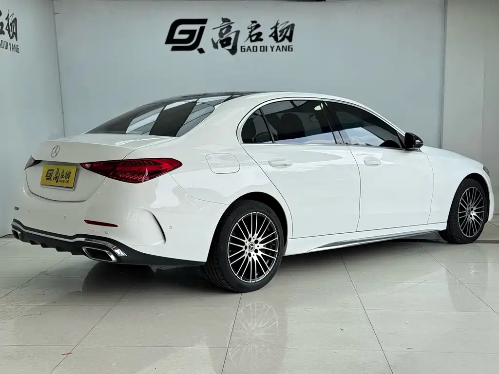 Mercedes-Benz C-Class — миниатюра 23