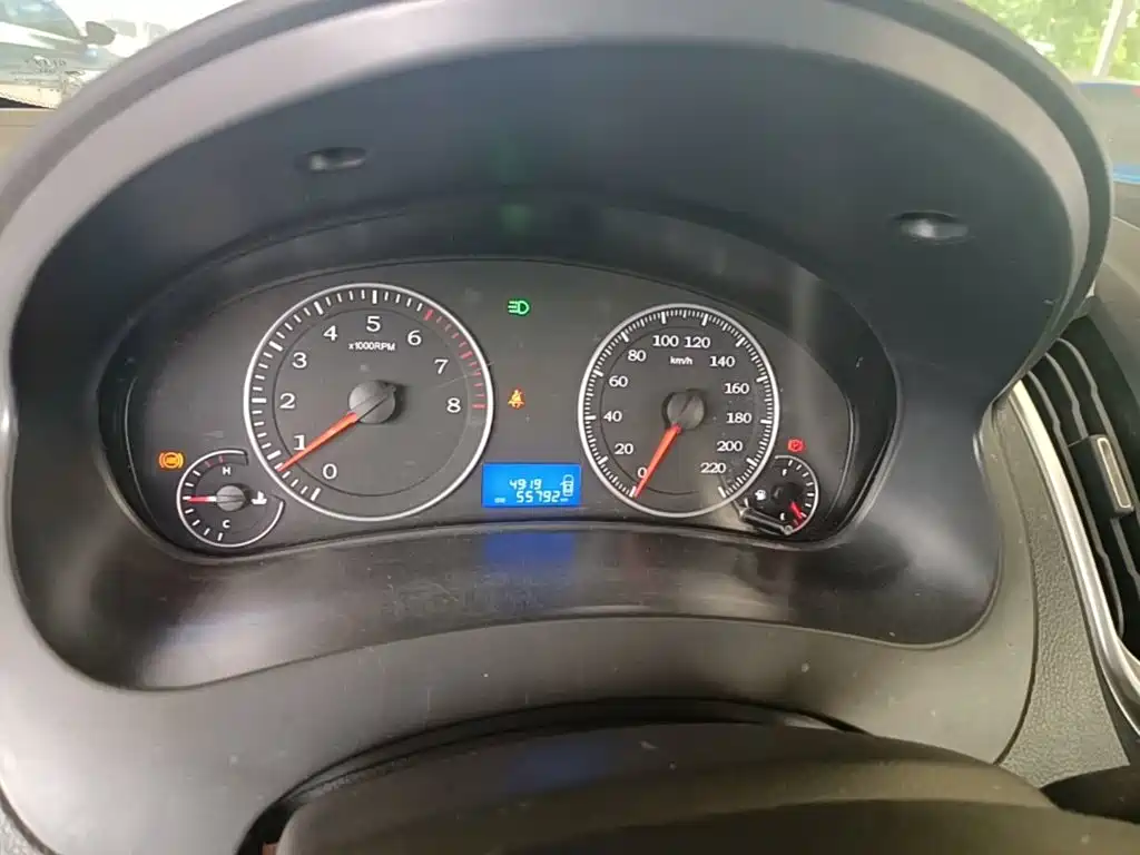 Geely King Kong — миниатюра 12