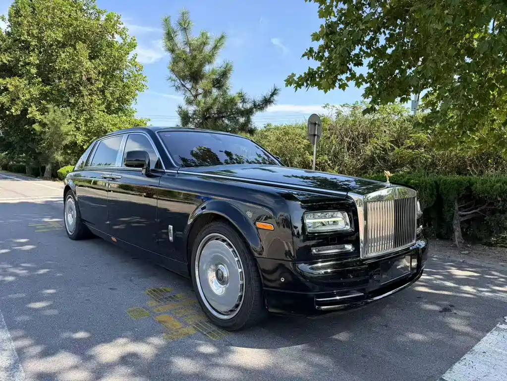 Rolls-Royce Phantom