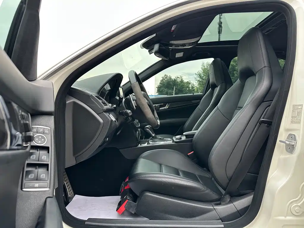 Mercedes-Benz C-Class A MG C AMG 2010 AMG C 63