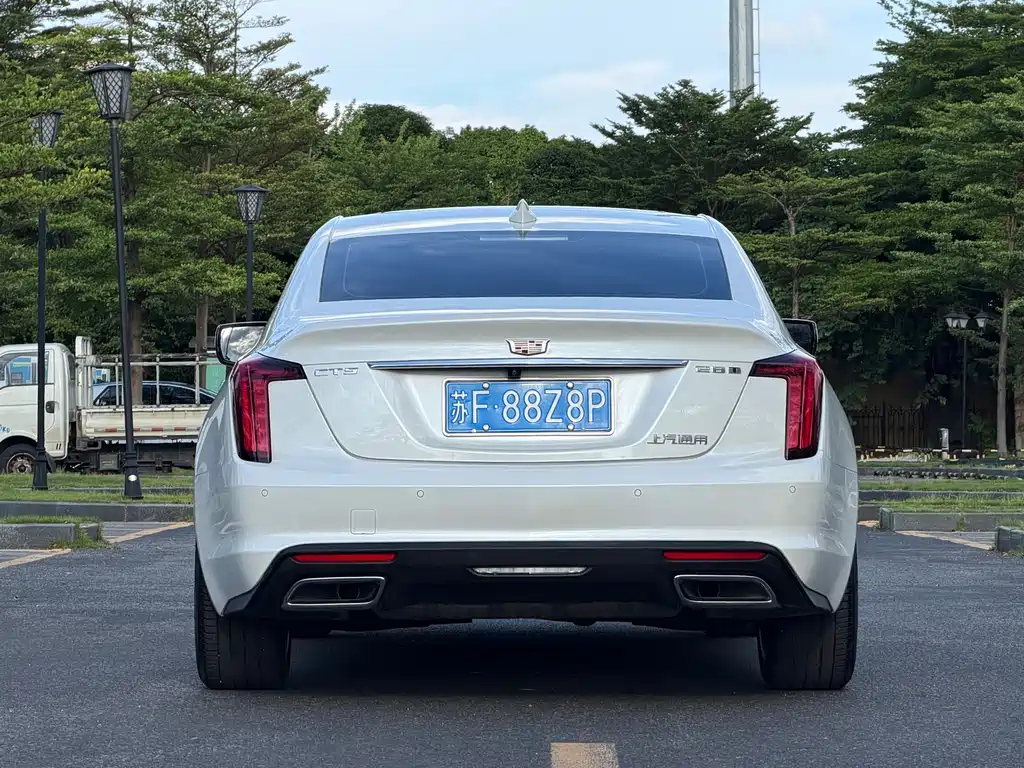 Cadillac CT5 — миниатюра 6