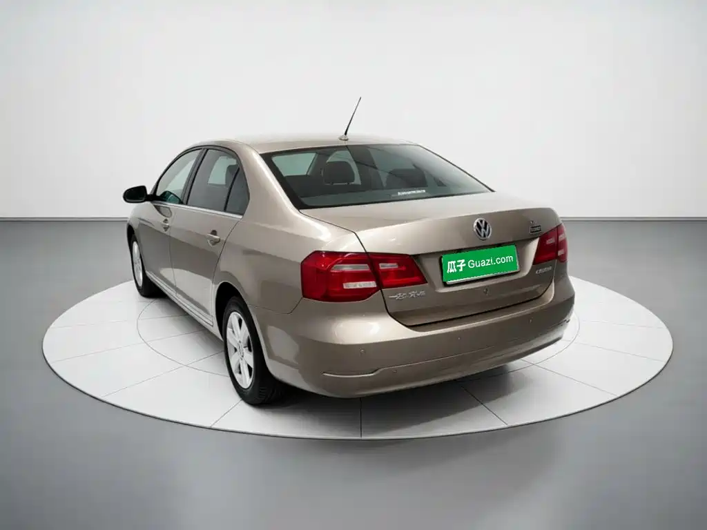 Volkswagen Jetta — миниатюра 4