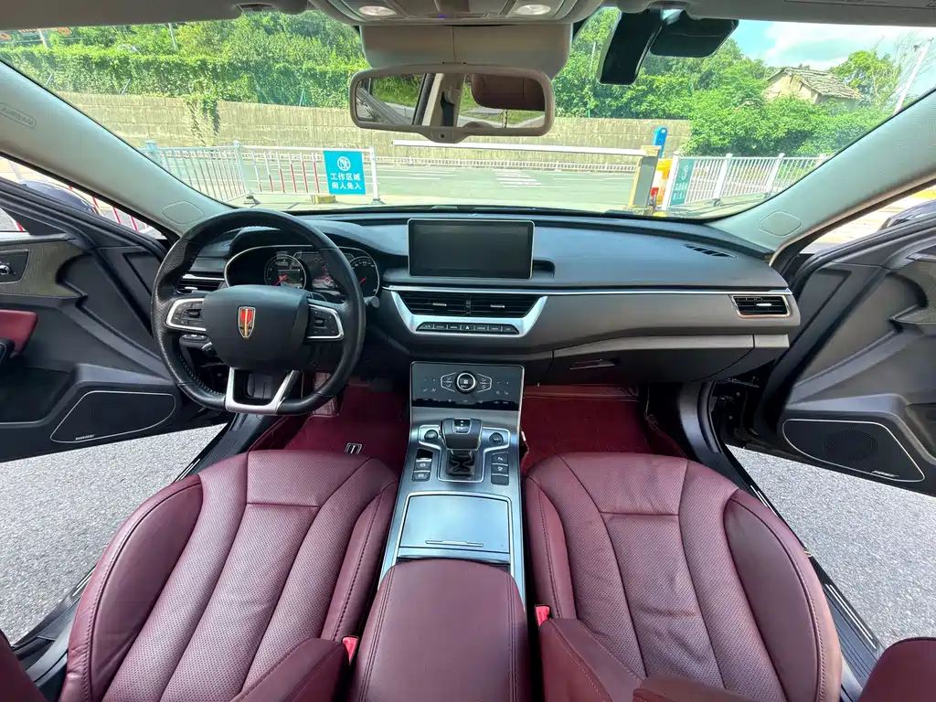 Hongqi Hongqi H5 — миниатюра 14