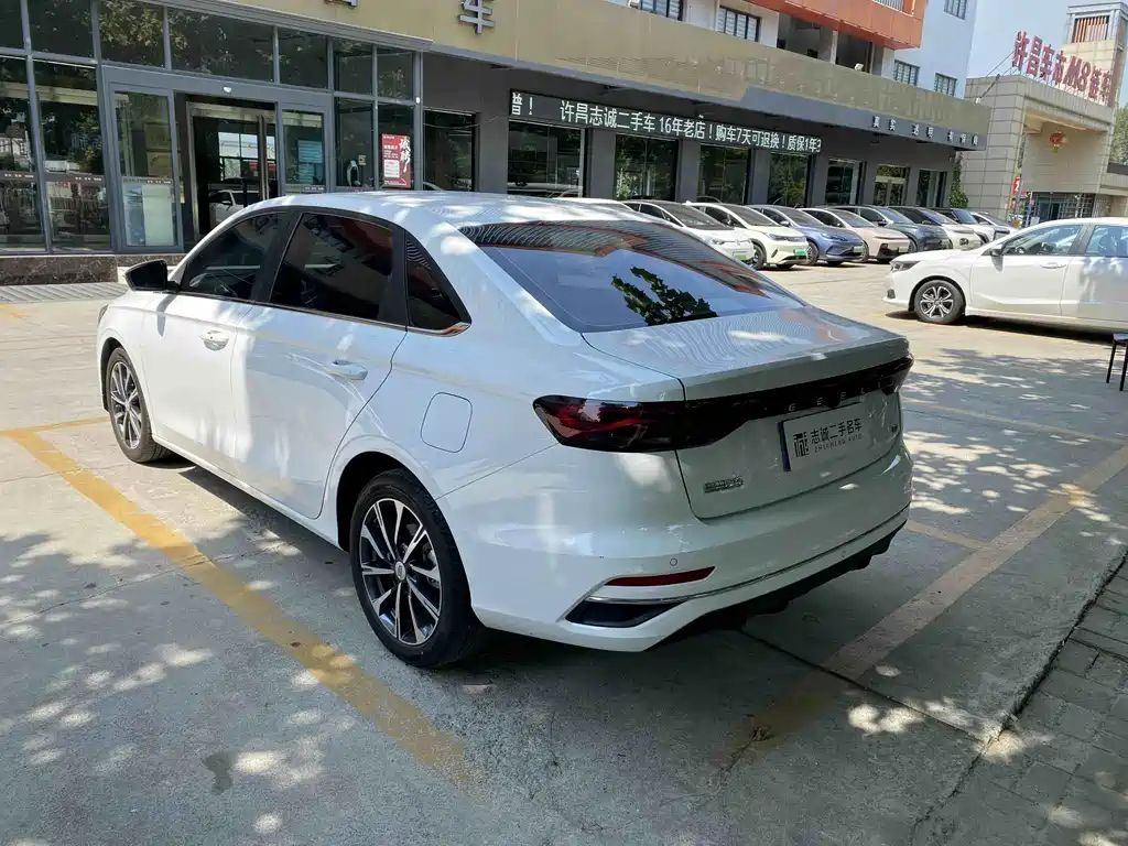 Geely Emgrand — миниатюра 4