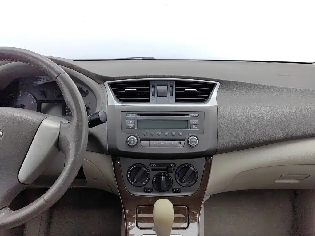 Nissan Sylphy — миниатюра 12