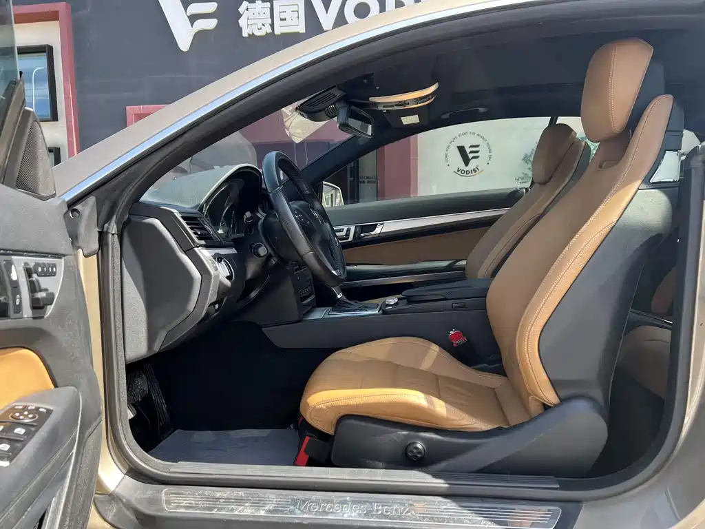 Mercedes-Benz E-Class E 2011 E 260 CGI Coupe