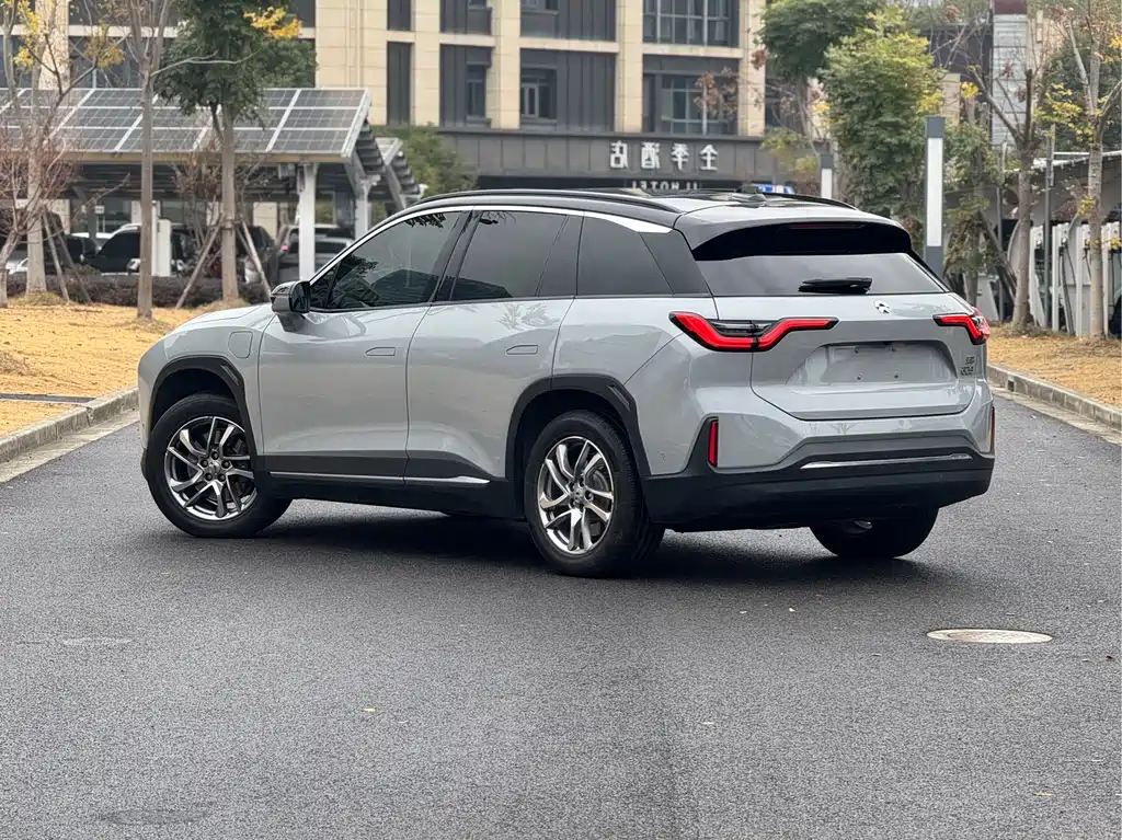 NIO NIO ES6