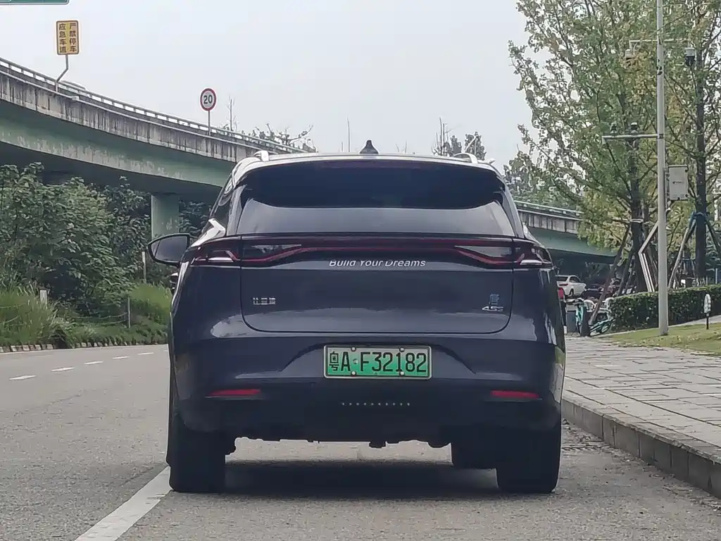 BYD Tang New Energy — миниатюра 21