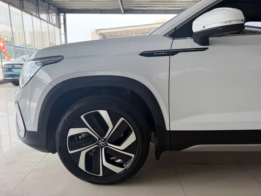 Volkswagen Tharu — миниатюра 4