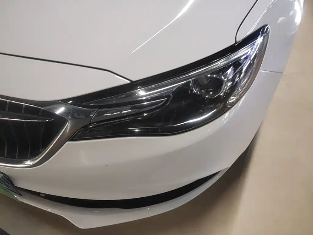 Buick Excelle — миниатюра 24