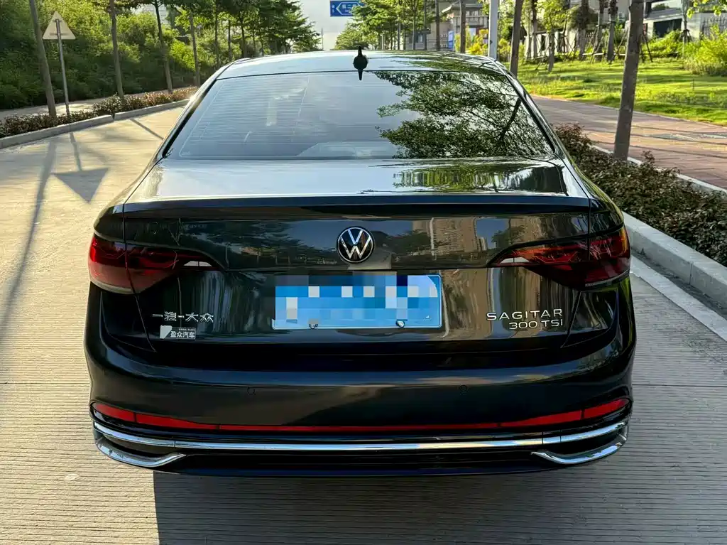 Volkswagen Sagitar — миниатюра 5