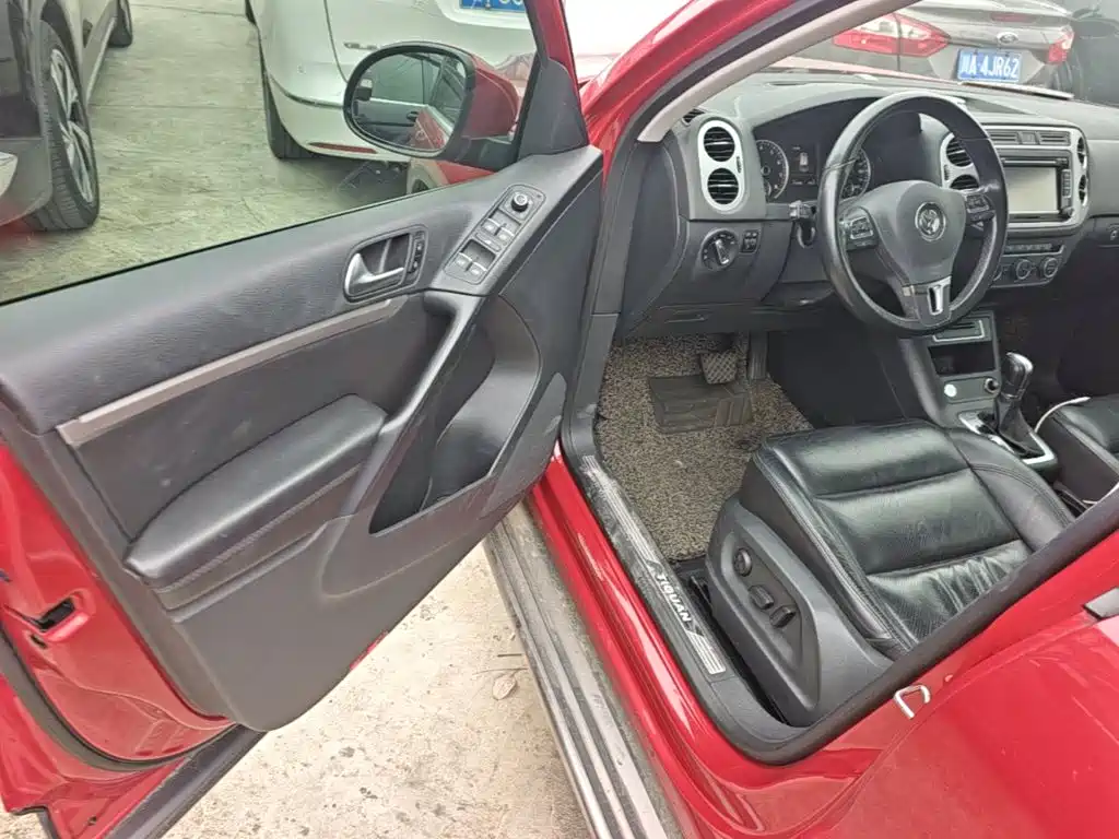 Volkswagen Tiguan — миниатюра 16