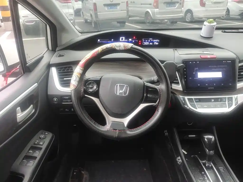Honda Jade — миниатюра 11