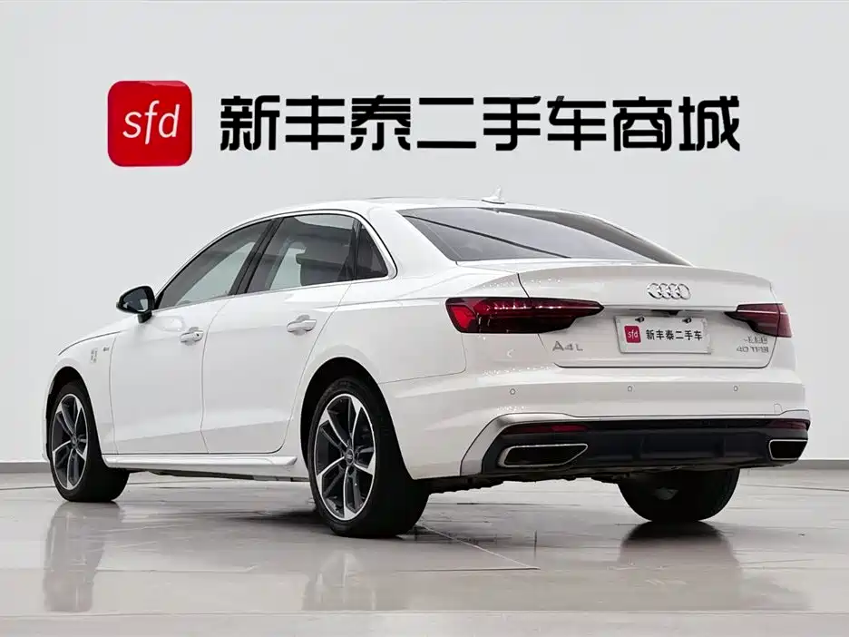 Audi A4L 2023 40 TFSI Fashion
