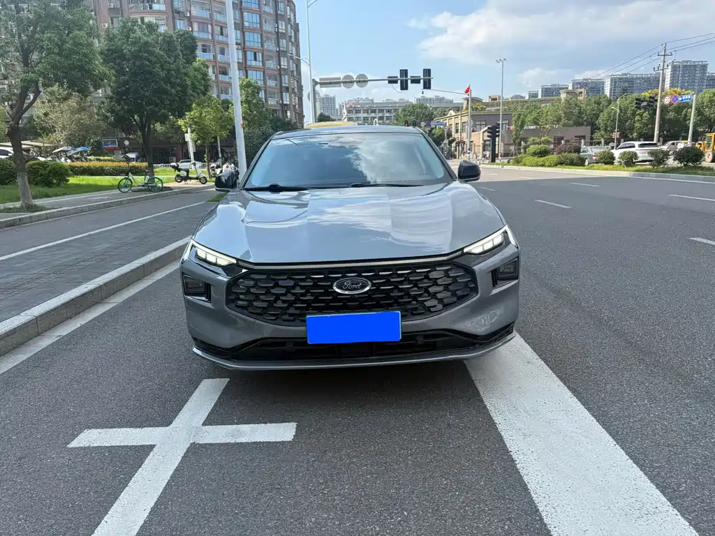 Ford Mondeo — миниатюра 2