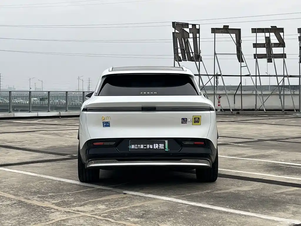 Zeekr 7X — миниатюра 22