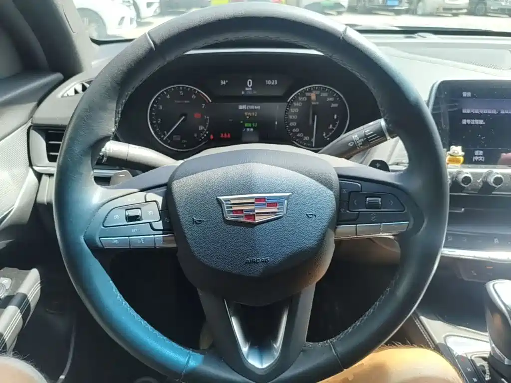 Cadillac CT4 — миниатюра 11