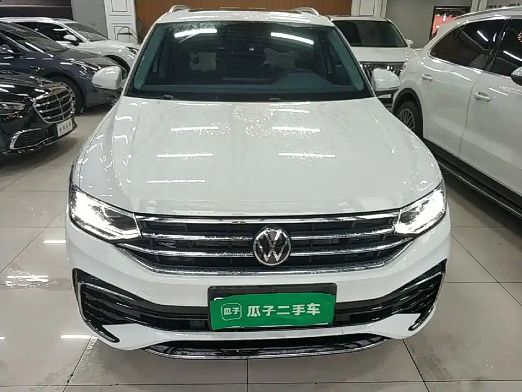Volkswagen Tiguan L — миниатюра 3