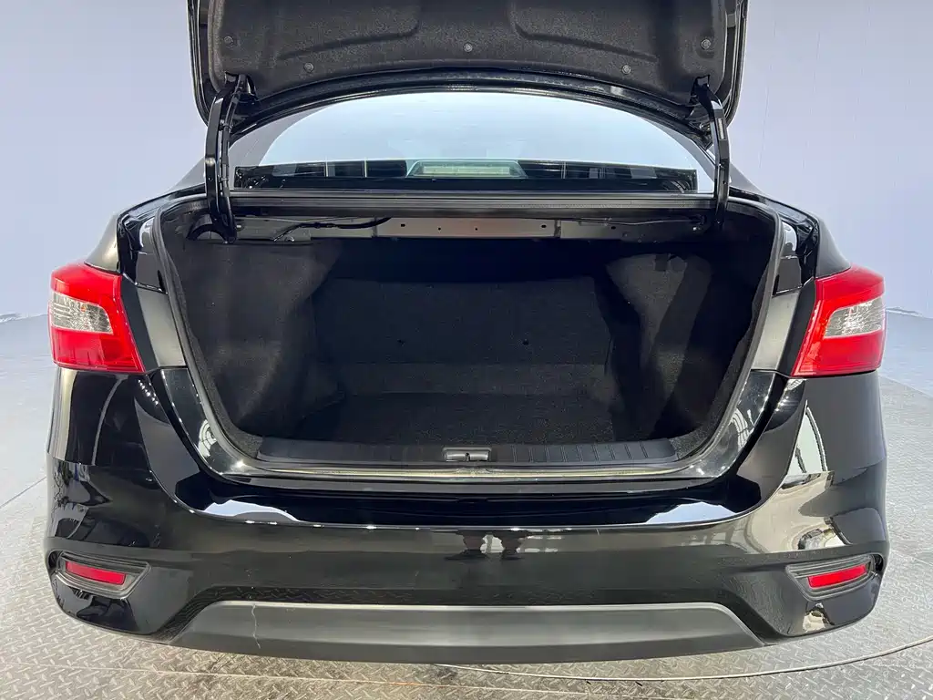 Nissan Sylphy — миниатюра 16