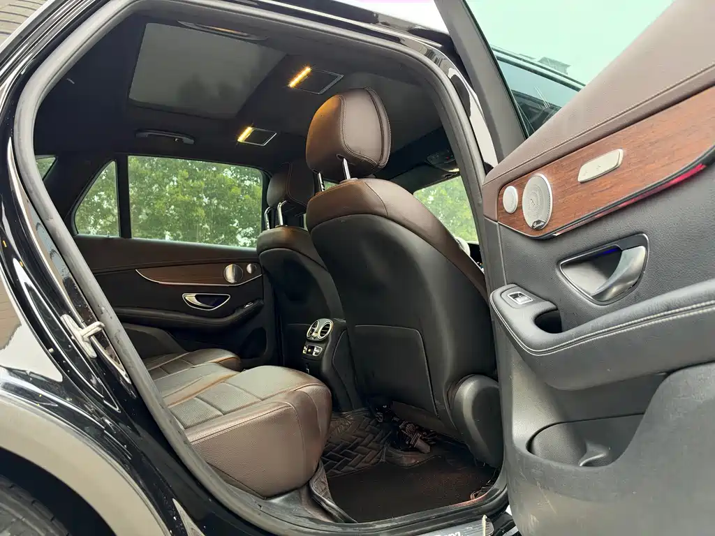Mercedes-Benz GLC — миниатюра 20