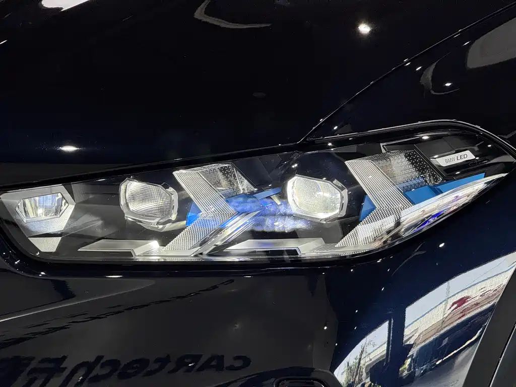 BMW X6 2023 xDrive40i M Sport
