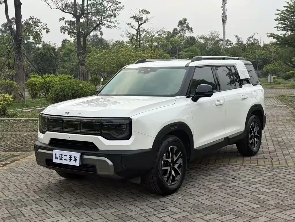 Beijing Off-Road BJ30 2024