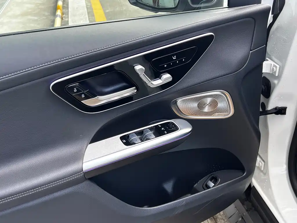Mercedes-Benz GLC Coupe — миниатюра 16